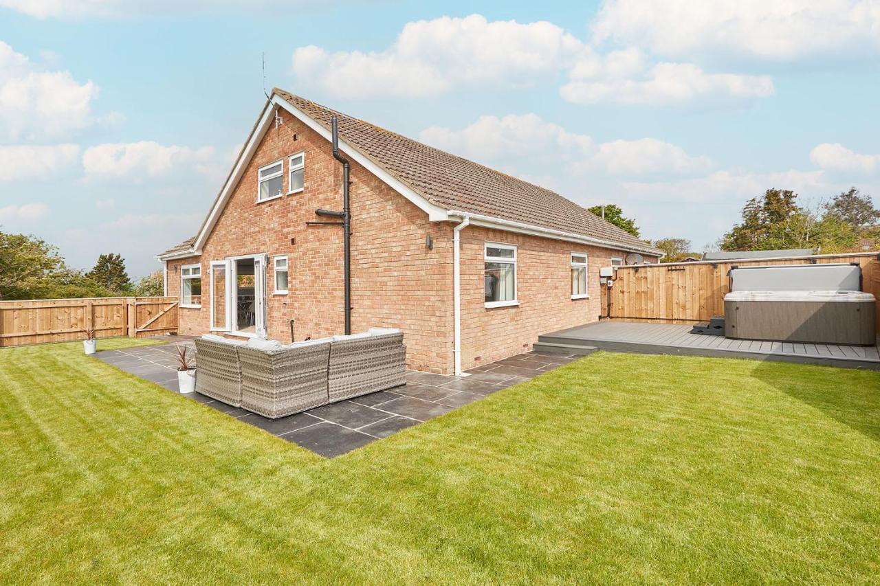 Host & Stay - Badgers Cottage Brotton Buitenkant foto